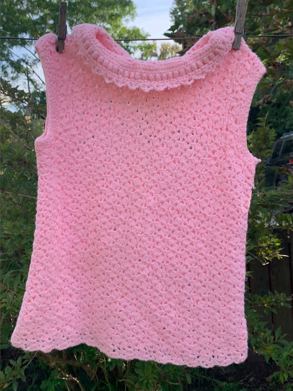 Vintage Crochet Handmade Shell Stitch Sleeveless Ruffle Collar Pink Soft Girl